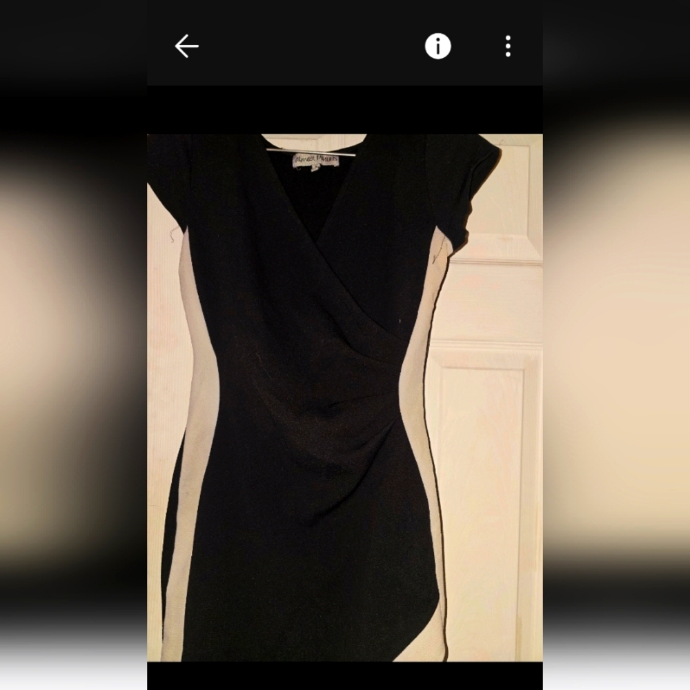 Black and White Asymmetrical Sheath Dress Short Sleeve